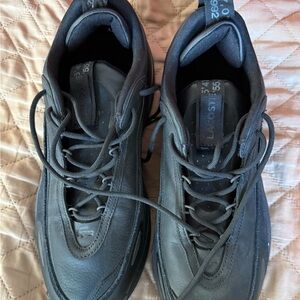 Lacoste Men’s Audyssor 124-5 Sneakers, Size US 13